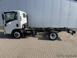 ISUZU NMR-M29  9Gang-Autom. Fahrgestell NEUES MODELL