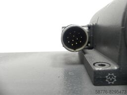 Siemens 1FT5076-0AF71-1 - Z  SN: J493 3868 04 003 + Binder Magnetbremse