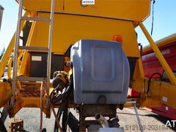 Schmidt Stratos B70-36 sand spreader with control panel