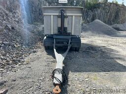 Maur car body 3 axle tow trailer