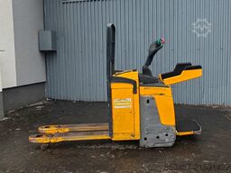 Jungheinrich ERE225