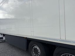 Schmitz Cargobull SKO 24 Bitemp Doppelstock Carrier Vector Mt