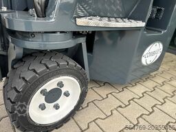 Combilift CB3000// LPG // 2017 year /Toyota engine