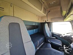 VOLVO FM 450 450 Skirts Airco