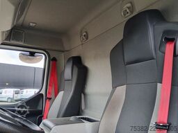 Renault D 250.13 - BD-155-X - ACC. - BAKWAGEN - LAADKLE...