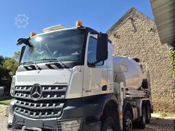 Mercedes-Benz AROCS 3240