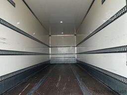 Pacton PACTON GESLOTEN AANHANGER MET LAADKLEP