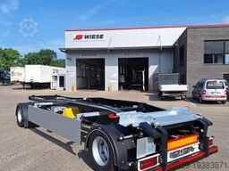  Wiese Abrollanhänger Schlittenanhänger