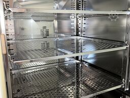 Heraeus BBD 6220, HeraCell 240, Binder CB 150