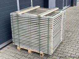 1200 x 1100 mm/ Materialfarbe: ähnl. beige/ Maschenweite außen 93x53mm