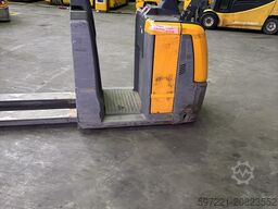 Jungheinrich ECE 225