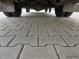 FORD Transit Trend 17 Sitzer