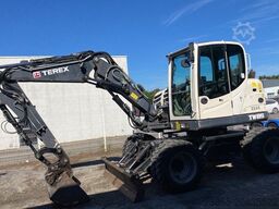 Terex Tw 85 Schaeff with 3 buckets and forks