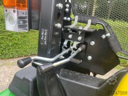 JOHN-DEERE 3038E-781761