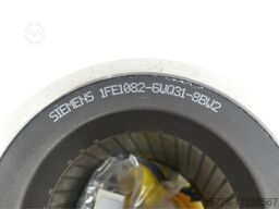 Siemens 1FE1082-6WQ31-8BW2 SN:L2612456108001 - ! -
