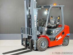 Heli CPCD30-H3 - Diesel - 3t 6m Triplex KUBOTA Garantie