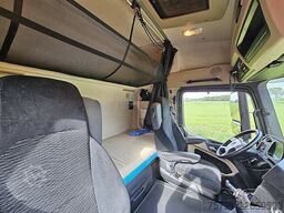 MERCEDES-BENZ ACTROS 1843