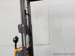 Jungheinrich EJC 112 LI ION 2.5m/ free lift/ 2051h