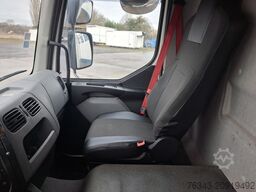 RENAULT D12-210 - E6 - PROBLEME CHAUFFE MOTEUR