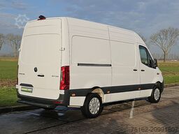 MERCEDES-BENZ SPRINTER 317 L2H2 Mbux10 LED