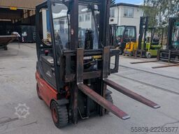 Linde E 16 P-02// Duplex // 3. Ventil // Seitenschieber