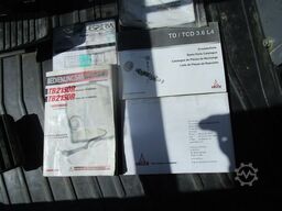 Takeuchi TB 2150R - Powertilt + Zentralschmierung + Klima