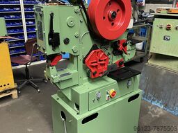 Muhr und Bender / Mubea BFL 350