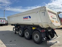 Schmitz Cargobull Tipper Steel half pipe body 28m³