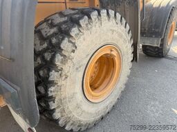  HL 760-9A Radlader / Swiss-Vehicle