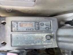Hitachi ZX250LCN-3 / Swiss-Vehicle