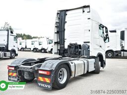 VOLVO FH 460 Globetrotter XL i-Save