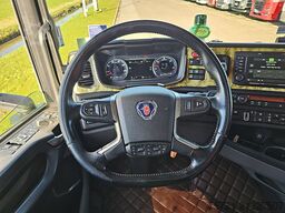 SCANIA S450