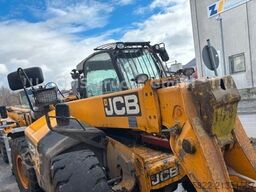 JCB 550-80 WM / 4X4 / 5ton / 8m / German