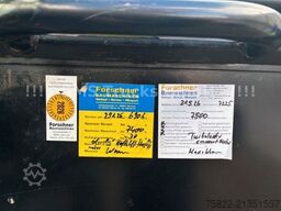 JCB 550-80 WM / 4X4 / 5ton / 8m / German