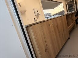 Mercedes-Benz Foodtruck, Imbisswagen, Food Truck mit neuer Küche und Ausstattung