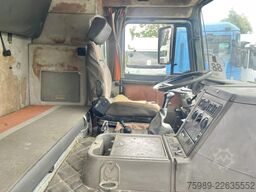 Iveco Turbostar 190.36 6x2  clean chassis