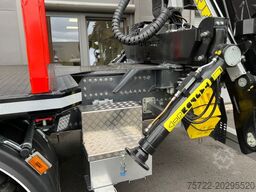 SCANIA R590 6x4/Plattform/Kran TAJFUN LIV L150Z