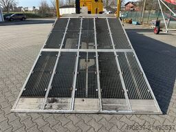 MAN TGX 26.360 / BaumaschinenTransport / 9 to Rampen