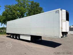 Krone Carrier vector NL trailer 8850 engine hours