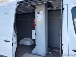 Versalift VTM-41-150-F