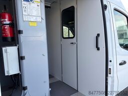 Versalift VTM-41-150-F