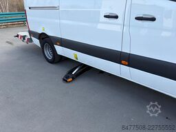 Versalift VTM-41-150-F