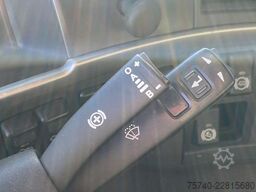 Volvo FM 370 + Euro 5 + Palfinger Z-Q170 Crane + 30to...
