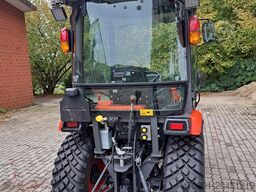 Kubota B2-231HC