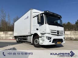 Mercedes-Benz Actros 2124 / 2023 / 18 Ton / Box / Laadklep