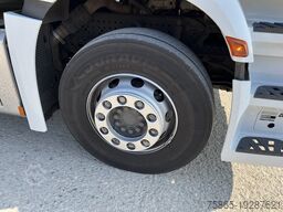 Mercedes-Benz Actros 2124 / 2023 / 18 Ton / Box / Laadklep