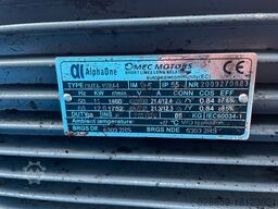 Chain conveyor sawdust and wood chips