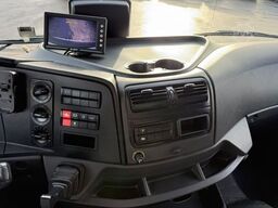 MERCEDES-BENZ ATEGO 1524 L Kühlkoffer 6,10 m LBW 1 T*NL 7,8 T