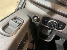 Ford Transit 350 2.0 TDCI L4 Trend 130 PK RWD Bakwag...