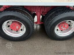 Iveco 340X51Z X-Way 8x4 Hiab / Swiss-Vehicle